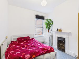 Bedroom 4- click for photo gallery